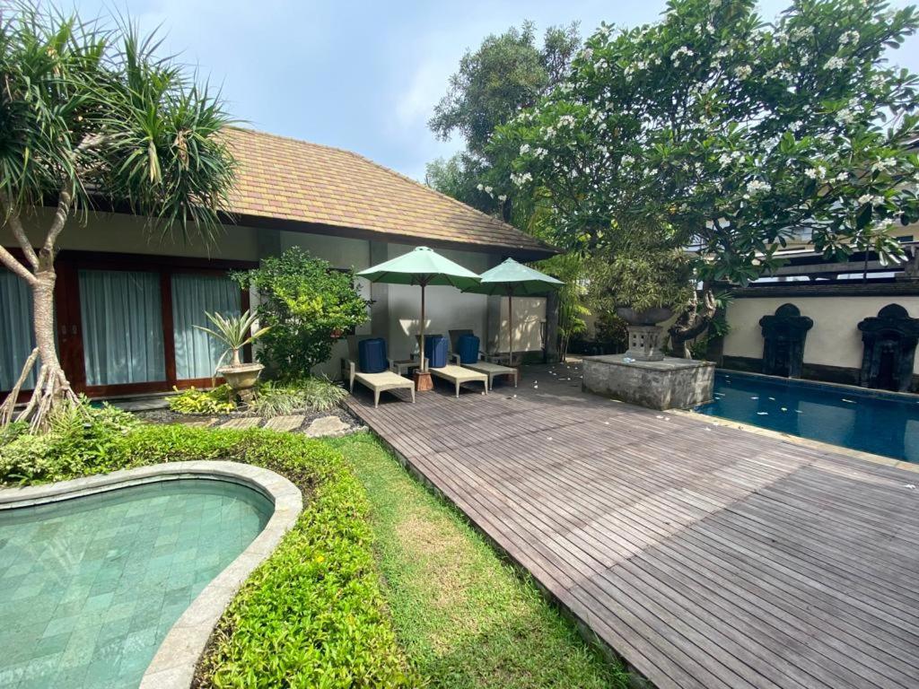 Bintang Bali Villa Kuta  Exterior photo
